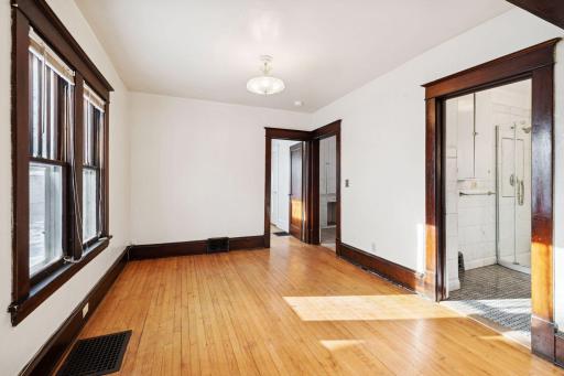 4242 33rd Avenue South