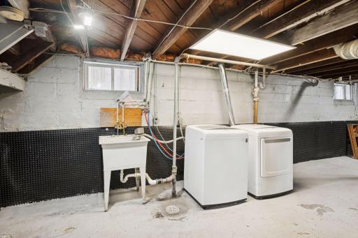 4242 33rd Avenue South