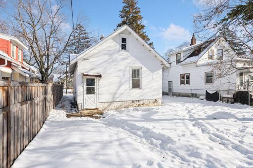 4242 33rd Avenue South