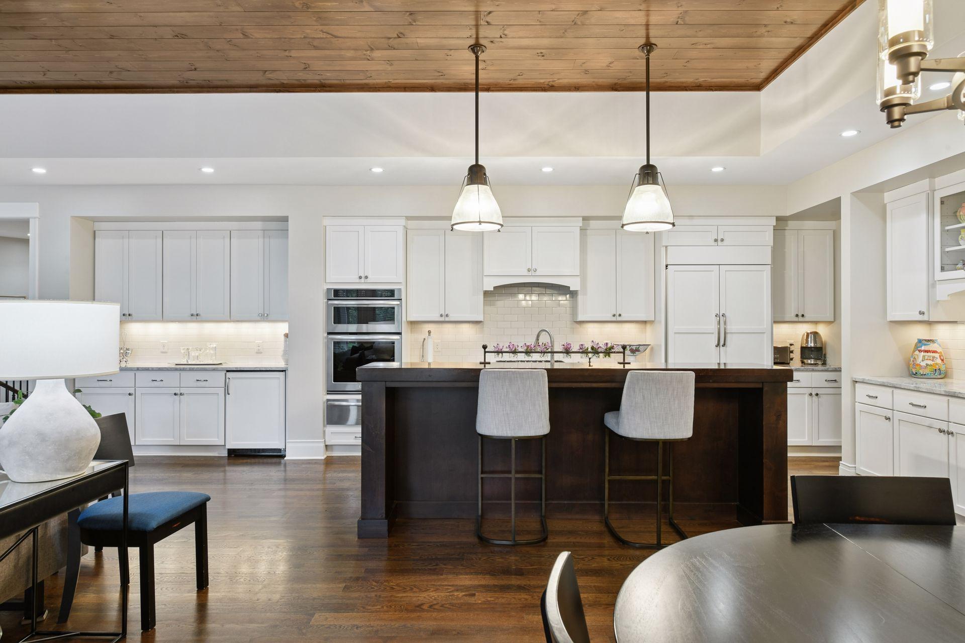 15730 Portico Drive - Spacecrafting - 0016.jpg