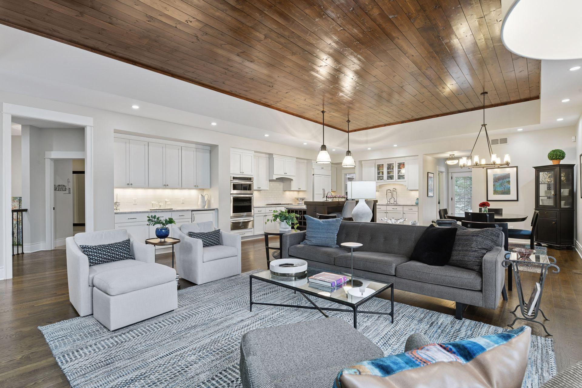 15730 Portico Drive - Spacecrafting - 0014.jpg