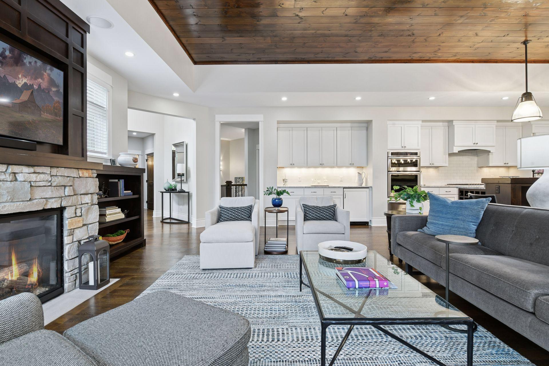 15730 Portico Drive - Spacecrafting - 0013.jpg