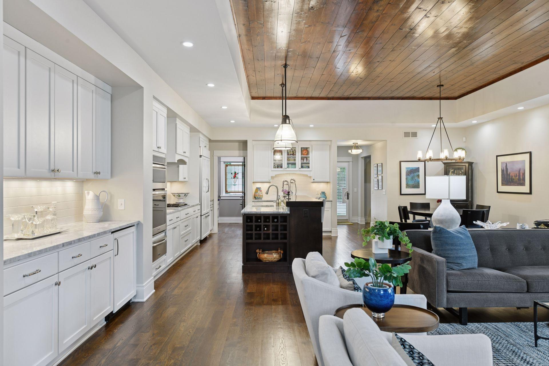 15730 Portico Drive - Spacecrafting - 0008.jpg