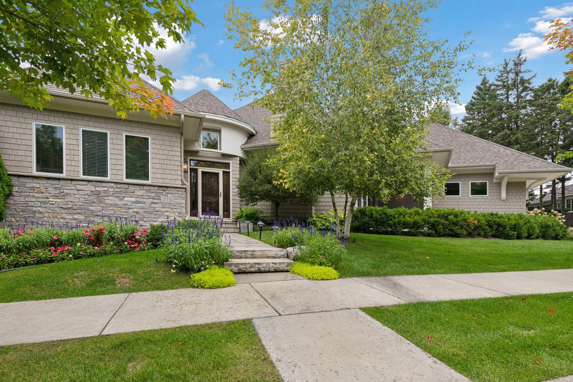 15730 Portico Drive - Spacecrafting - 0002.jpg