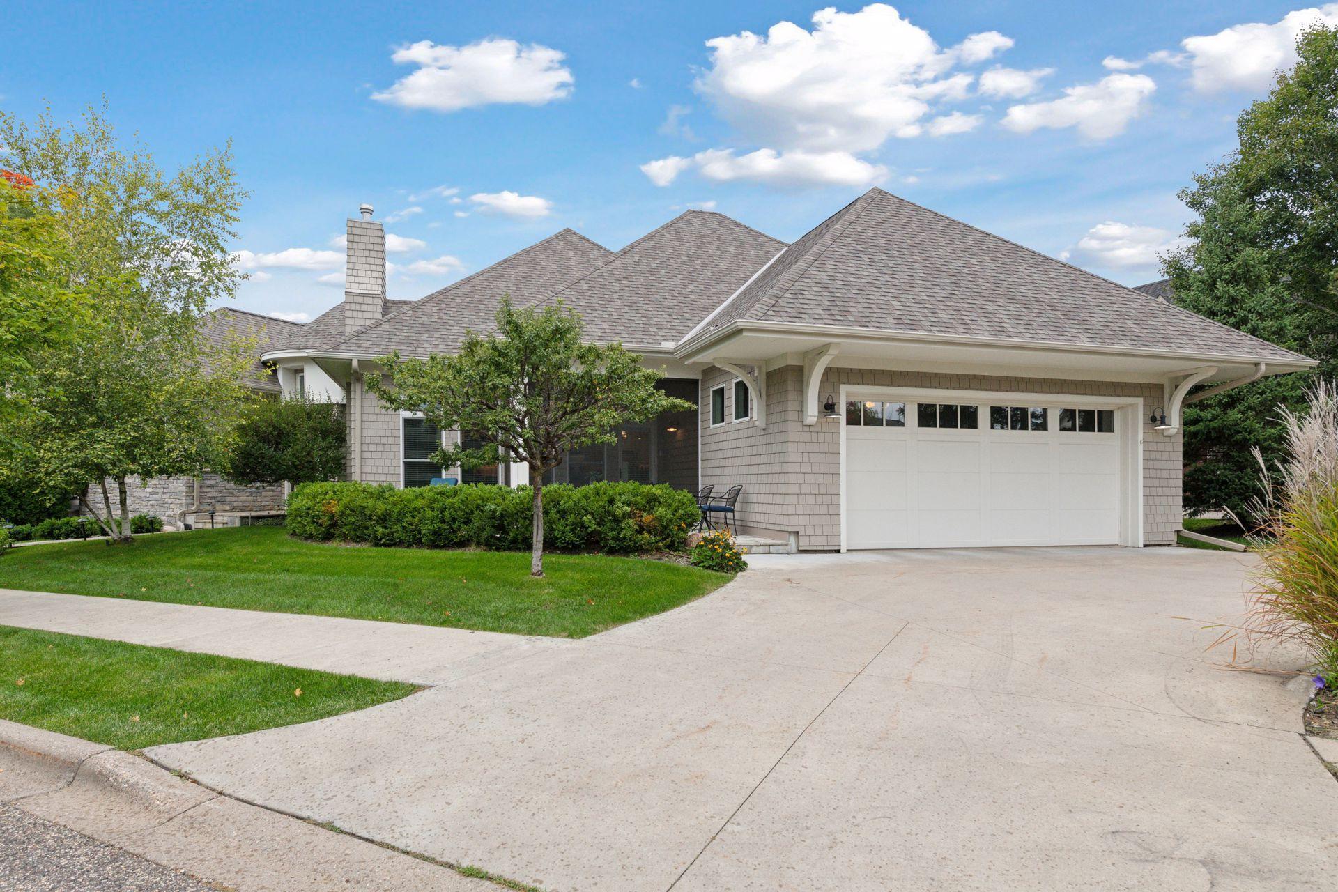 15730 Portico Drive - Spacecrafting - 0003.jpg