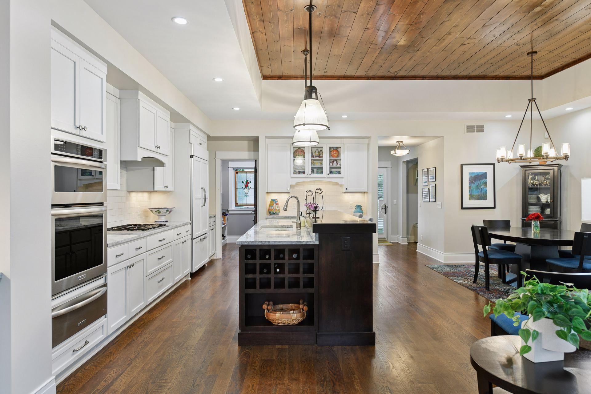 15730 Portico Drive - Spacecrafting - 0019.jpg