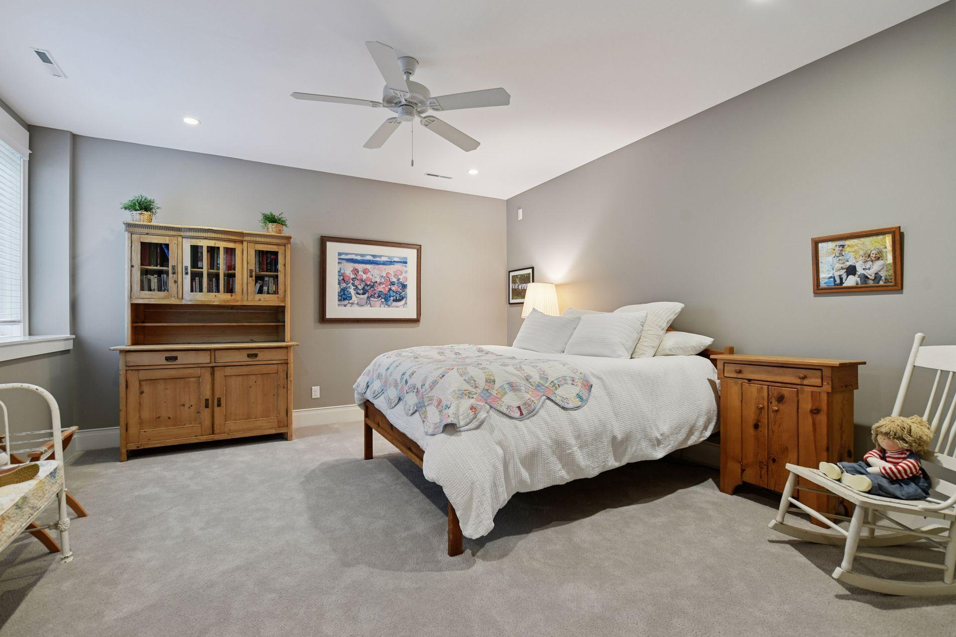 15730 Portico Drive - Spacecrafting - 0054.jpg