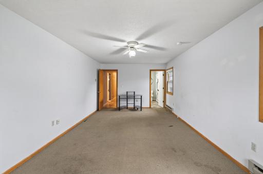 1172 Ottawa Avenue, West Saint Paul, MN 55118