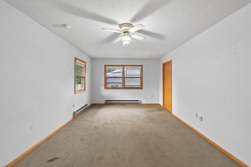 1172 Ottawa Avenue, West Saint Paul, MN 55118