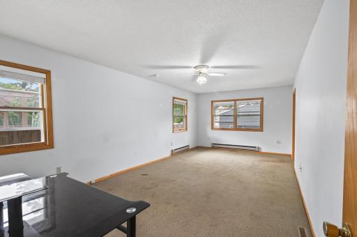 1172 Ottawa Avenue, West Saint Paul, MN 55118