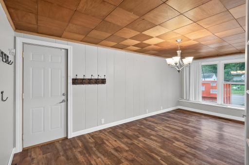 1172 Ottawa Avenue, West Saint Paul, MN 55118