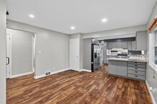 1172 Ottawa Avenue, West Saint Paul, MN 55118