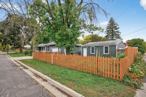 1172 Ottawa Avenue, West Saint Paul, MN 55118