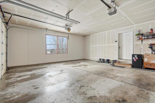 Attached garage!