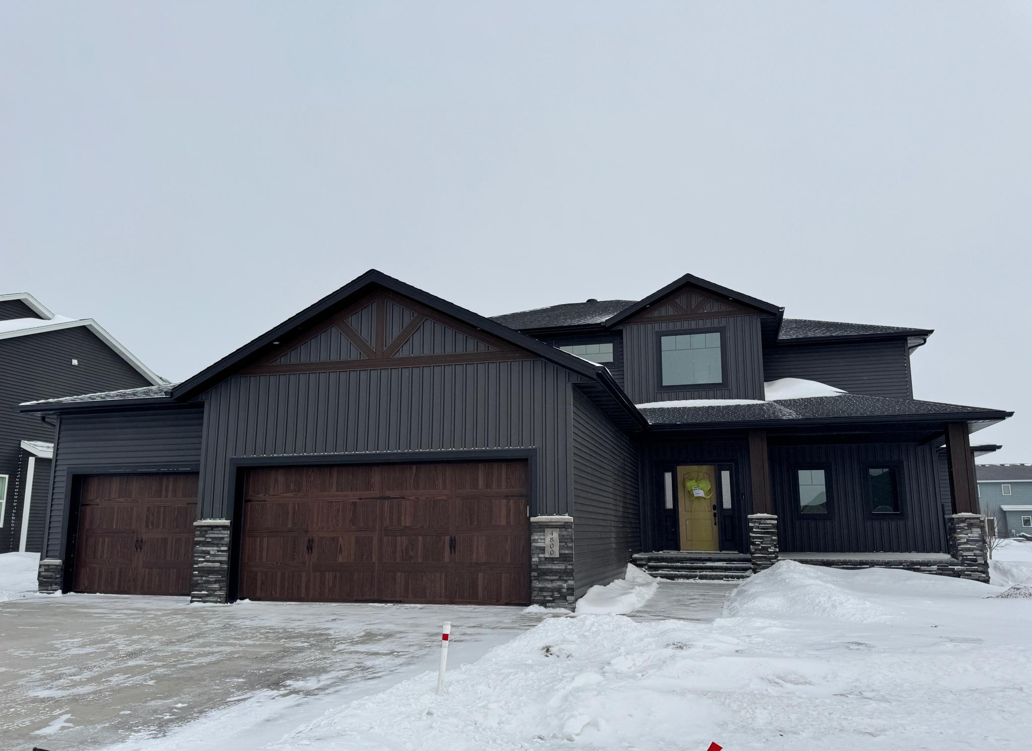 4800 4th ST S Moorhead