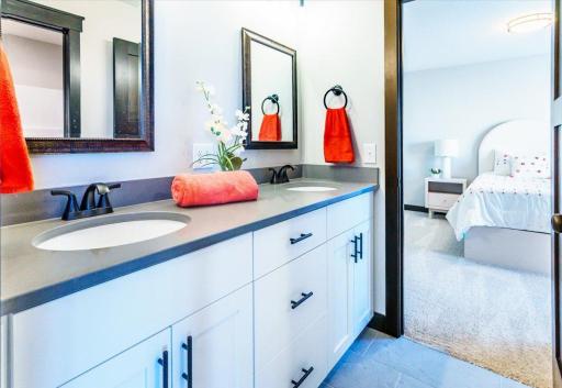 Upper Jack & Jill Bath