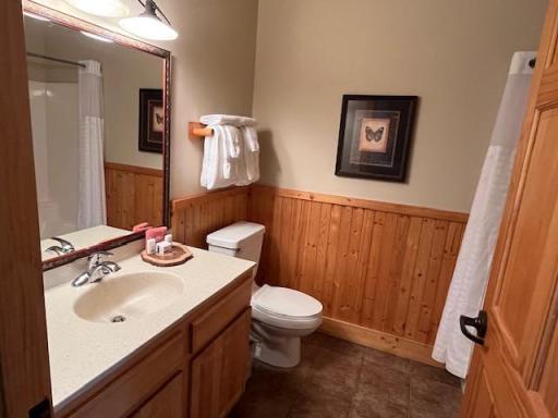 Secondary Bedroom.jpg