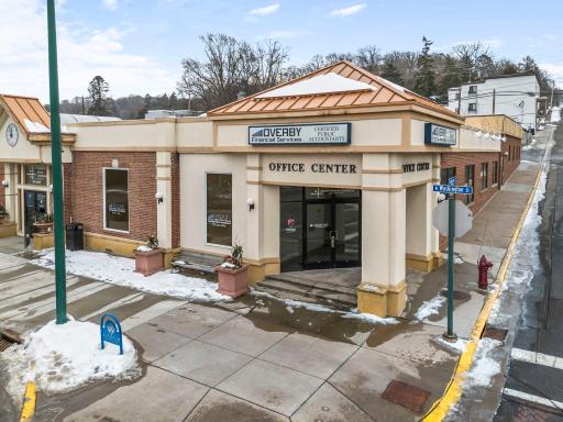 63-web-or-mls-132 S Washington St-282.jpg