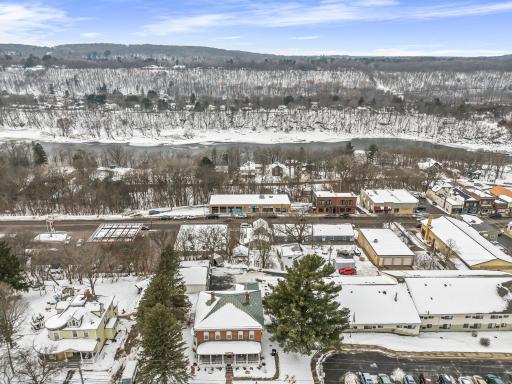 54-web-or-mls-132 S Washington St-234.jpg