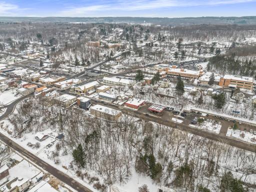 75-web-or-mls-132 S Washington St-246.jpg