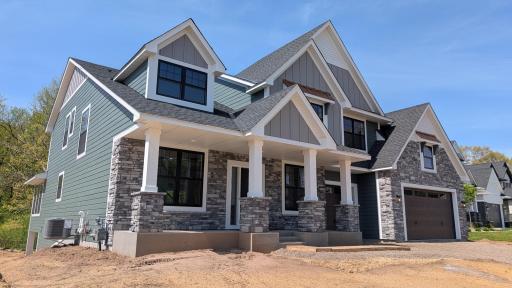 1884 Royal Boulevard N, Lake Elmo, MN 55042