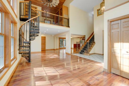 4450 138th Court W, Rosemount, MN 55068
