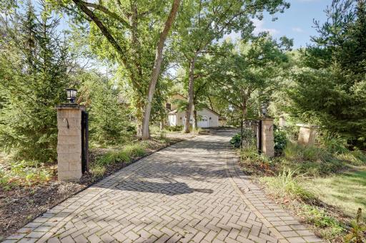 4450 138th Court W, Rosemount, MN 55068