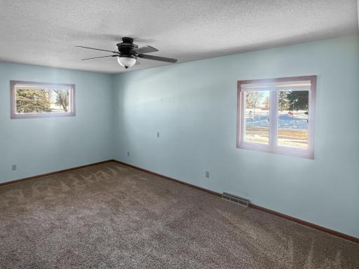 413 N 1st Avenue W, Truman, MN 56088