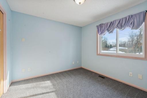 10091 259th Avenue NW, Zimmerman, MN 55398