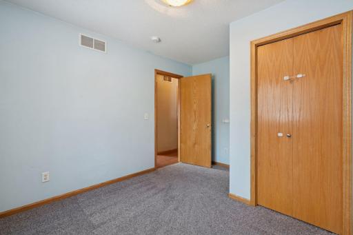 10091 259th Avenue NW, Zimmerman, MN 55398