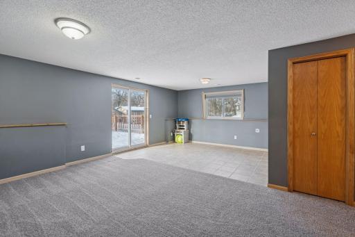 10091 259th Avenue NW, Zimmerman, MN 55398