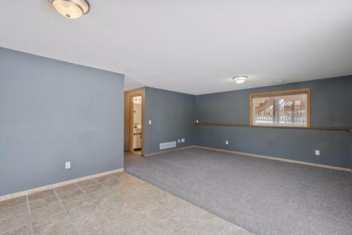10091 259th Avenue NW, Zimmerman, MN 55398