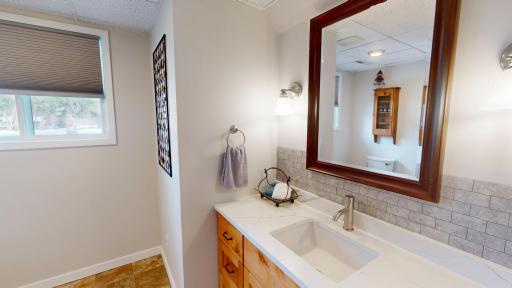 Lower level 3/4 bath