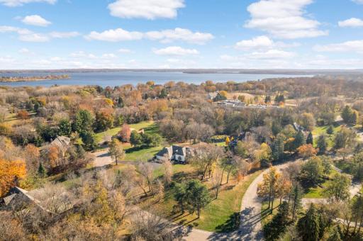 2255 French Creek Circle, Wayzata, MN 55391