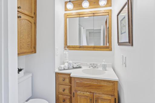 844 Howell Street N, Saint Paul, MN 55104