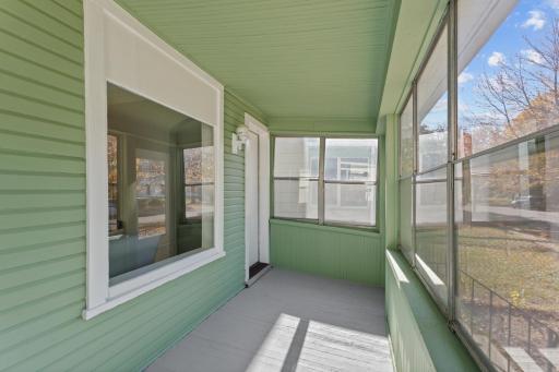 844 Howell Street N, Saint Paul, MN 55104