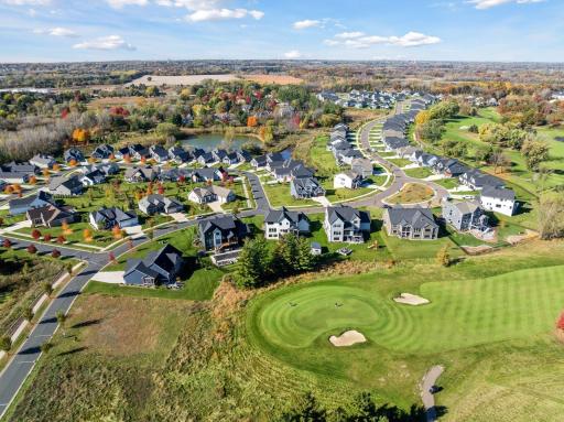 Perfectly positioned along the 8th green of The Royal Club Golf Course, this residence offers an unparalleled combination of sophistication, comfort, and modern functionality.