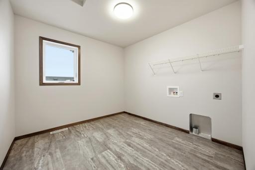 7699 Cub Creek Way, Horace, ND 58047