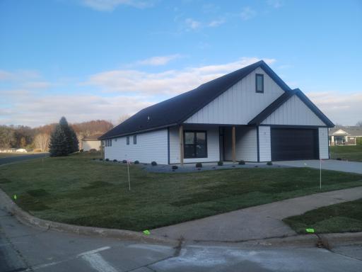 594 Cedar Drive, Lake City, MN 55041