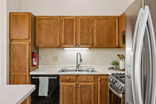 3244 Old Highway 8, Minneapolis, MN 55418
