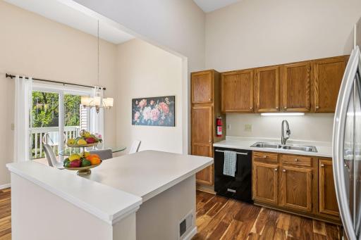 3244 Old Highway 8, Minneapolis, MN 55418