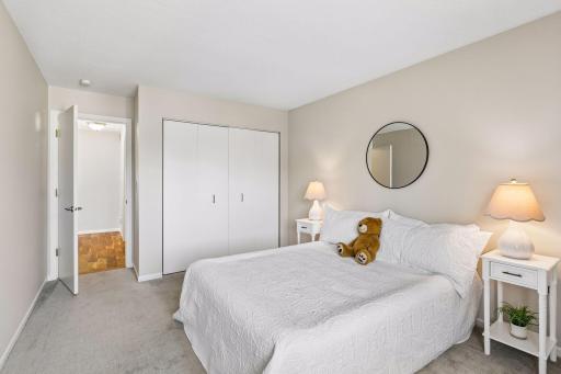 3244 Old Highway 8, Minneapolis, MN 55418