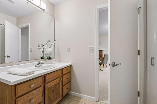 3244 Old Highway 8, Minneapolis, MN 55418
