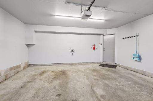 3244 Old Highway 8, Minneapolis, MN 55418