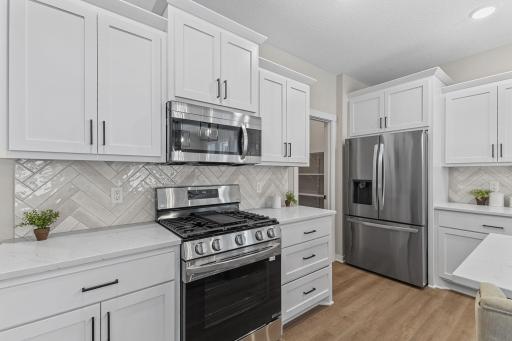 Vivid Spaces_13810 102nd Ct N_17.jpg