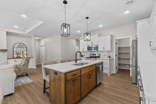 Vivid Spaces_13810 102nd Ct N_19.jpg