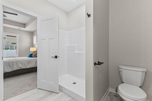 Vivid Spaces_13810 102nd Ct N_33.jpg