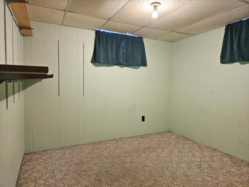 452 4th St NW, Perham, MN 56573