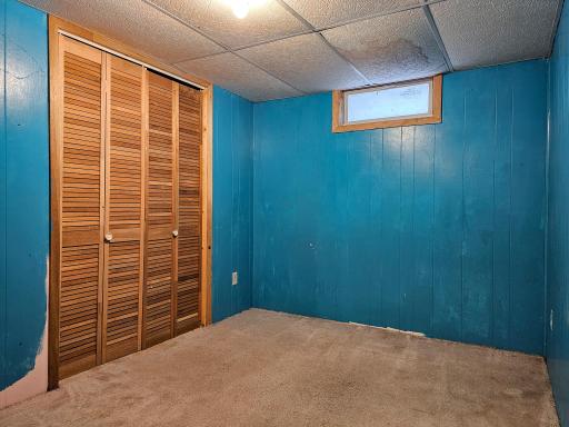 452 4th St NW, Perham, MN 56573