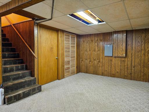 452 4th St NW, Perham, MN 56573